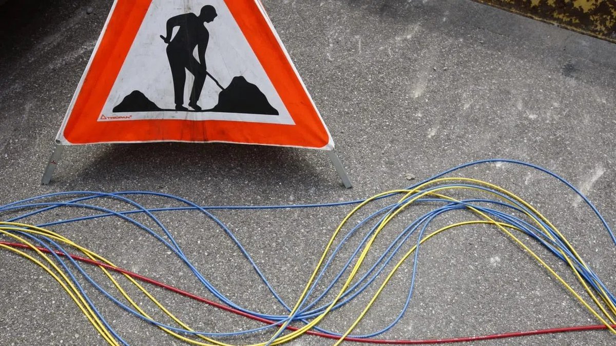 Init7 (AS13030) tweet media