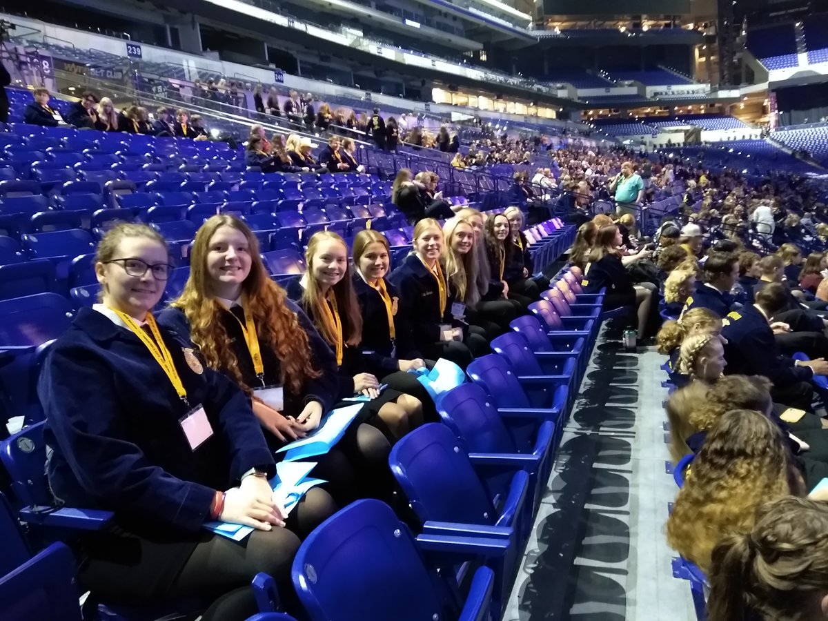 pemffa's tweet photo. Getting ready for Opening Session!!!! #TeachAg https://t.co/aDAGzGD5I4