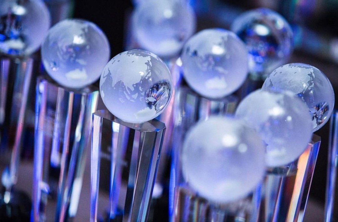 And the winner is… 🎙️

We love a bit of recognition of hard work and seeing the winners face light up with pure joy when they’ve been announced as the winner 🥰 

#awardsceremony #eventprofs #londoneventsplanner #rewardandrecognition ￼#corporateevents #companyawards #awards