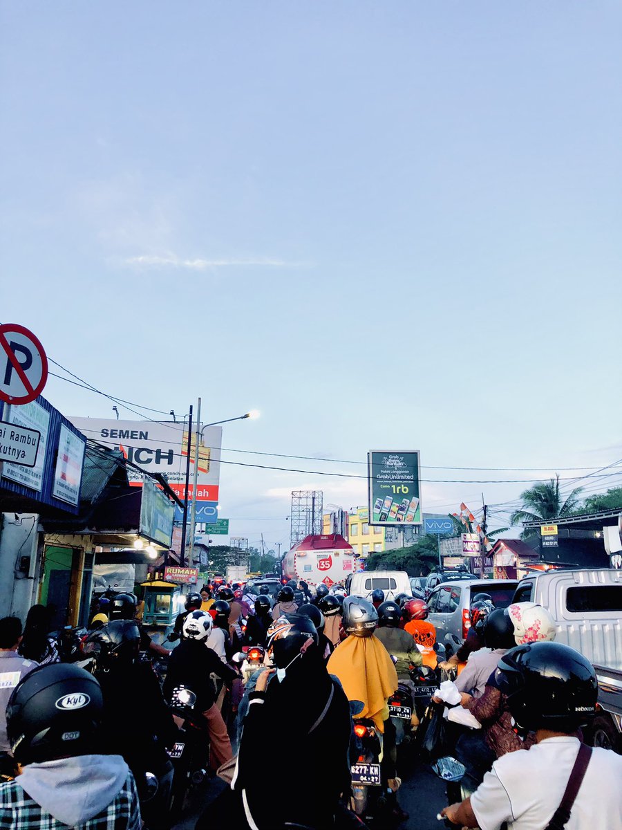 ajamlkaja's tweet photo. Cape nya ak tinggal dikilo hari hari https://t.co/Orn6gmqG9a