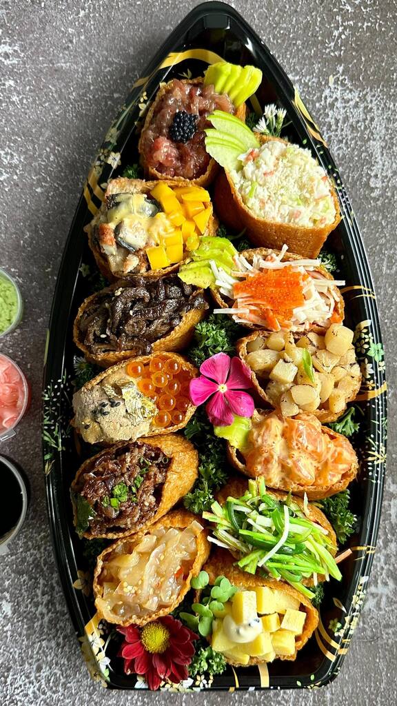 If you love Inari sushi like I do, you must try the Premium Inari Boat of @infinitygourmetfoods. It has 12 different fillings that’s sure to please everybody.
.
.
.
.
.
#inari #inarizushi #sushiph #infinitygourmetfoods #foodieph #reelsph #musttry #musttr… instagr.am/reel/CkNudT9ON…