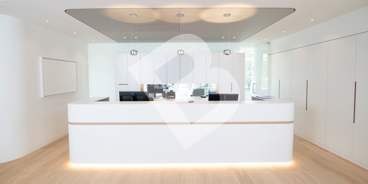 Unsere Arbeit geht weit über die reine #Labordiagnostik hinaus. 2020 wurde eine #Dysplasiesprechstunde in #München etabliert, um Patientinnen eine zielgerichtete Diagnose und Behandlung bei einem auffälligen gynäkologischen Befund der #Krebsvorsorge am Gebärmutterhals anzubieten.