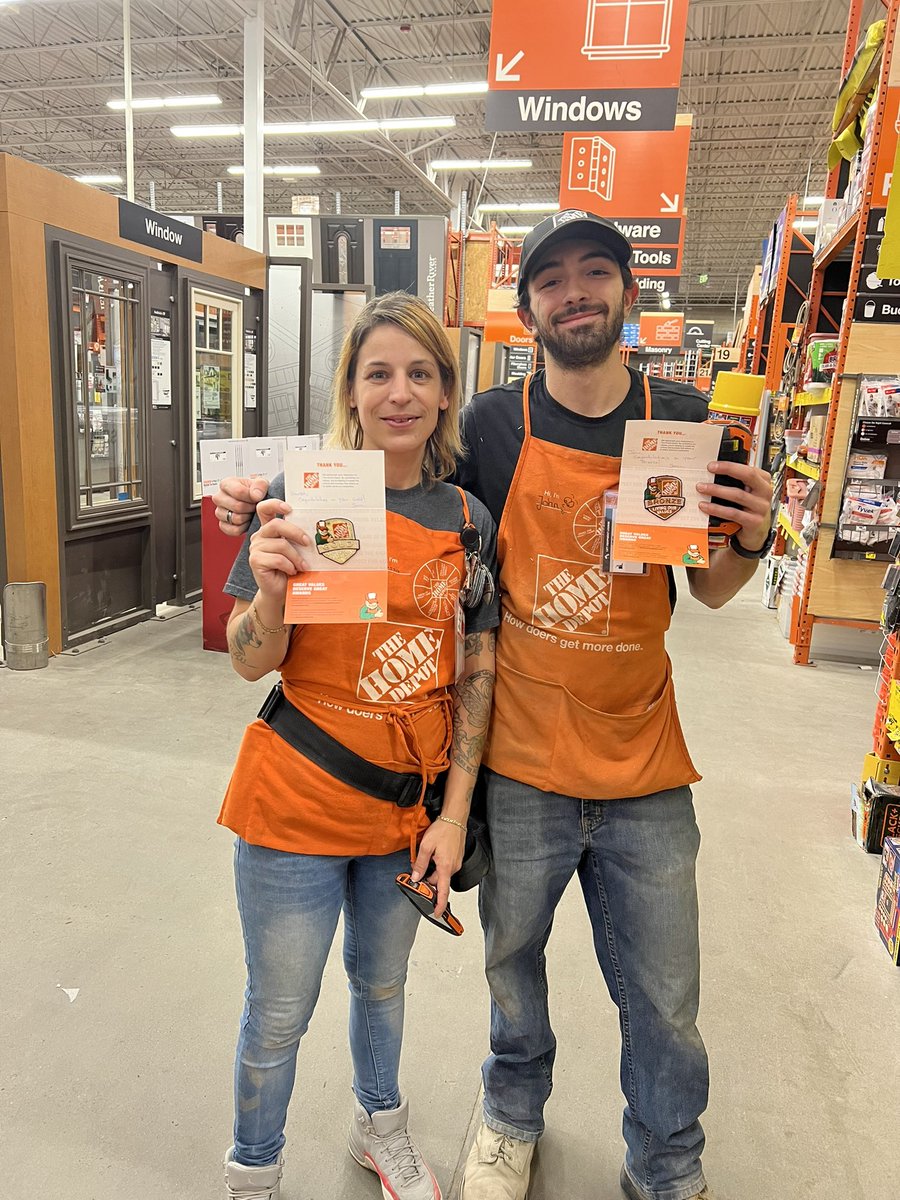 It was a Gold day!!! Someone didn’t want their photo taken but still got the perfect shot!
<a href="/SoniaStocking/">Sonia Stocking</a> <a href="/JonathanWittem1/">Jonathan Witteman</a> <a href="/AntoineMcknight/">Antoine Mcknight</a> @jplorange