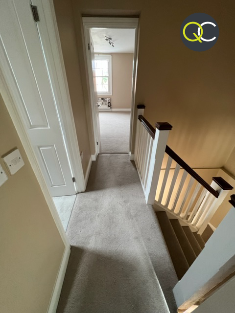 Qcarpets100's tweet photo. Recently completed works for Quedgeley Carpets by Viv Sharp.

Furlong Flooring Renaissance Carpet colour Cockleshell.

Brampton Chase Classics LVT colour Royal Oak.

#carpet #renaissance #cockleshell #lvt #classics #royaloak #gloucester #cheltenham

https://t.co/H2WE4hSPtR https://t.co/aPQy2cZiRq