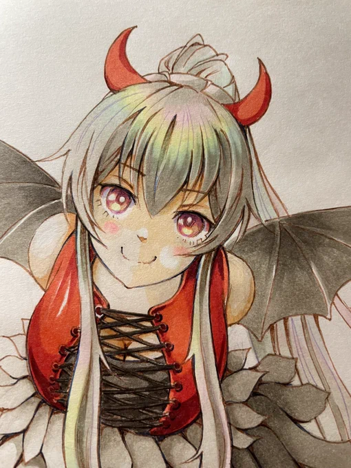 昨日までの絵を少し塗り足して…別な絵を描き始めたとこです。。。 