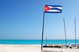 Hoy 27 octubre se cumplen 530 años de que Cristóbal Colón descubriera Cuba. Al contemplarla exclamó: 'Esta es la tierra más hermosa que ojos humanos hayan visto'. Sí que es hermosa nuestra Cuba y nada ni nadie podrá doblegar nuestra voluntad🇨🇺. #DeZurdaTeam