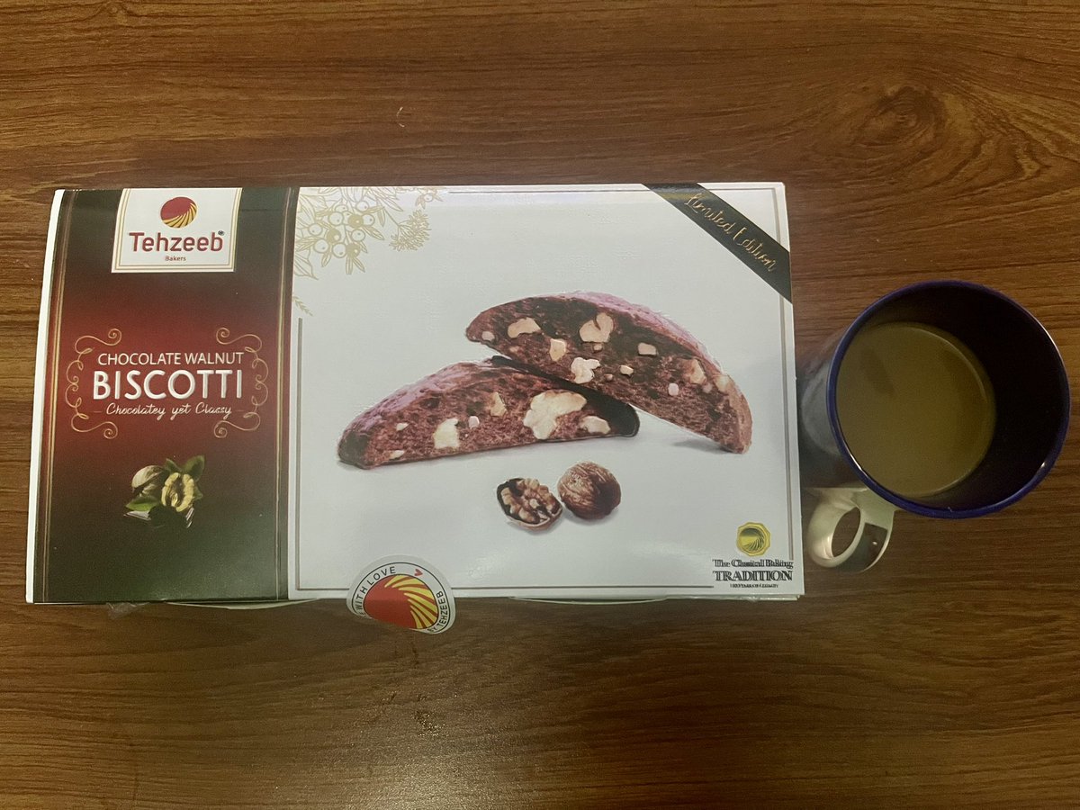 TheViperTalon's tweet photo. Tell me a better combination than this #Chaihour https://t.co/uIgLRlw0mE