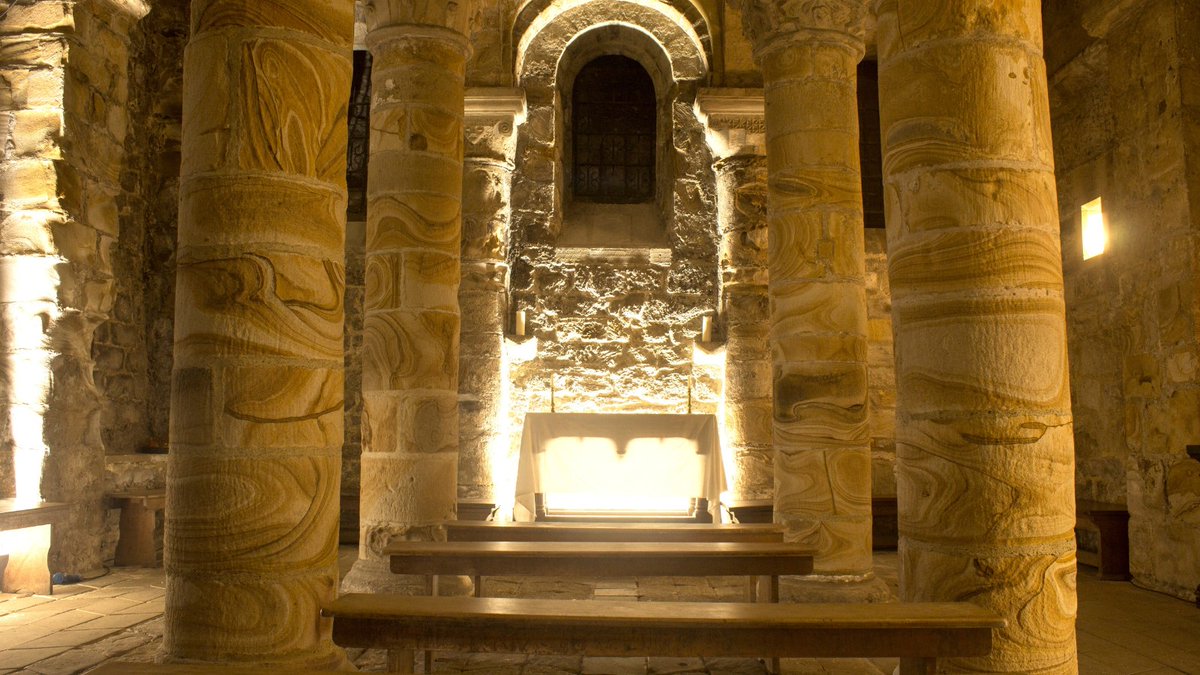 Work has started on conserving and improving the oldest standing building in Durham City – the 11th century Norman Chapel inside @durhamcastle as part of UNESCO's @DurhamWHS 🧱 More info 👉 fal.cn/3t66v @wolfsonfdn @BrimsGroup @turnertownsend  #DurhamCultureCounty