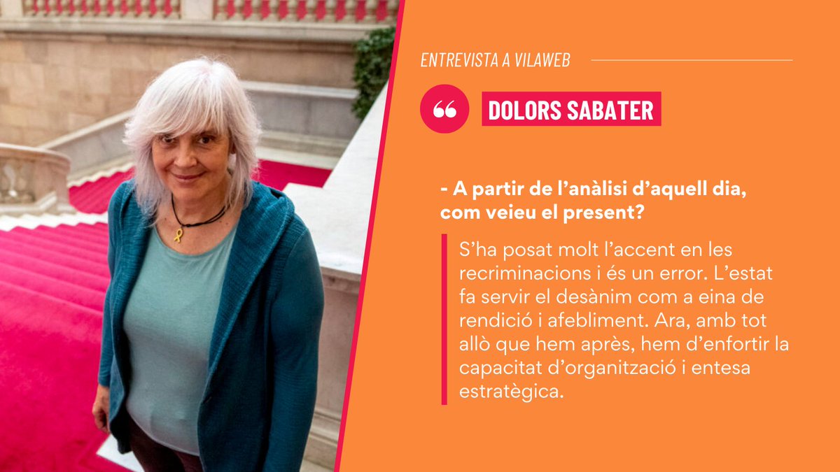 🗞️ Entrevista a @VilaWeb a Dolors Sabater, 5 anys després de la proclamació d'independència. 📌 El 27 d'octubre de 2017, @mariadolorsa va intervenir com a alcaldessa de #Badalona en representació del món municipal. 👉 vilaweb.cat/noticies/entre…