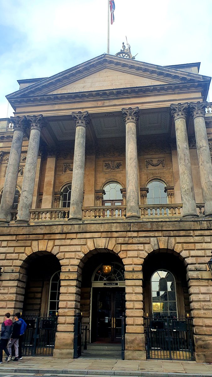 #Liverpool City Council’s Health and Wellbeing Board is holding an ‘extraordinary’ meeting to discuss a city-wide response to the Cost of Living crisis. 
<a href="/lpoolcouncil/">Liverpool City Council</a> #CostOfLivingCrisis