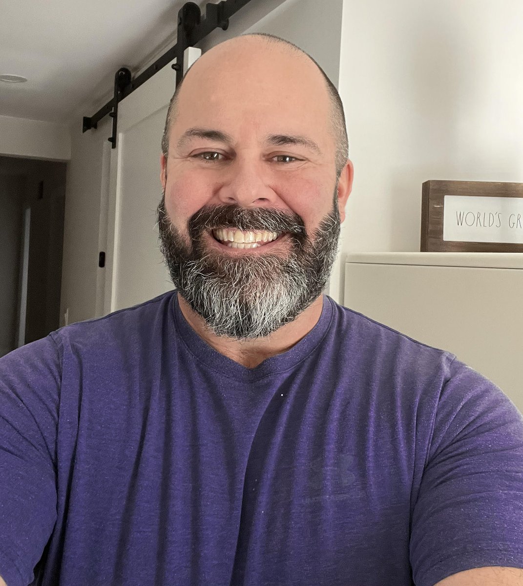 Today we #DressPurpleDay in support of children and youth across Ontario 💜

Please join us in wearing purple in honour of York Region Children's Aid Society! Use the hashtag #DressPurpleDay2022.

<a href="/YorkRegionCAS/">YorkRegionCAS</a>