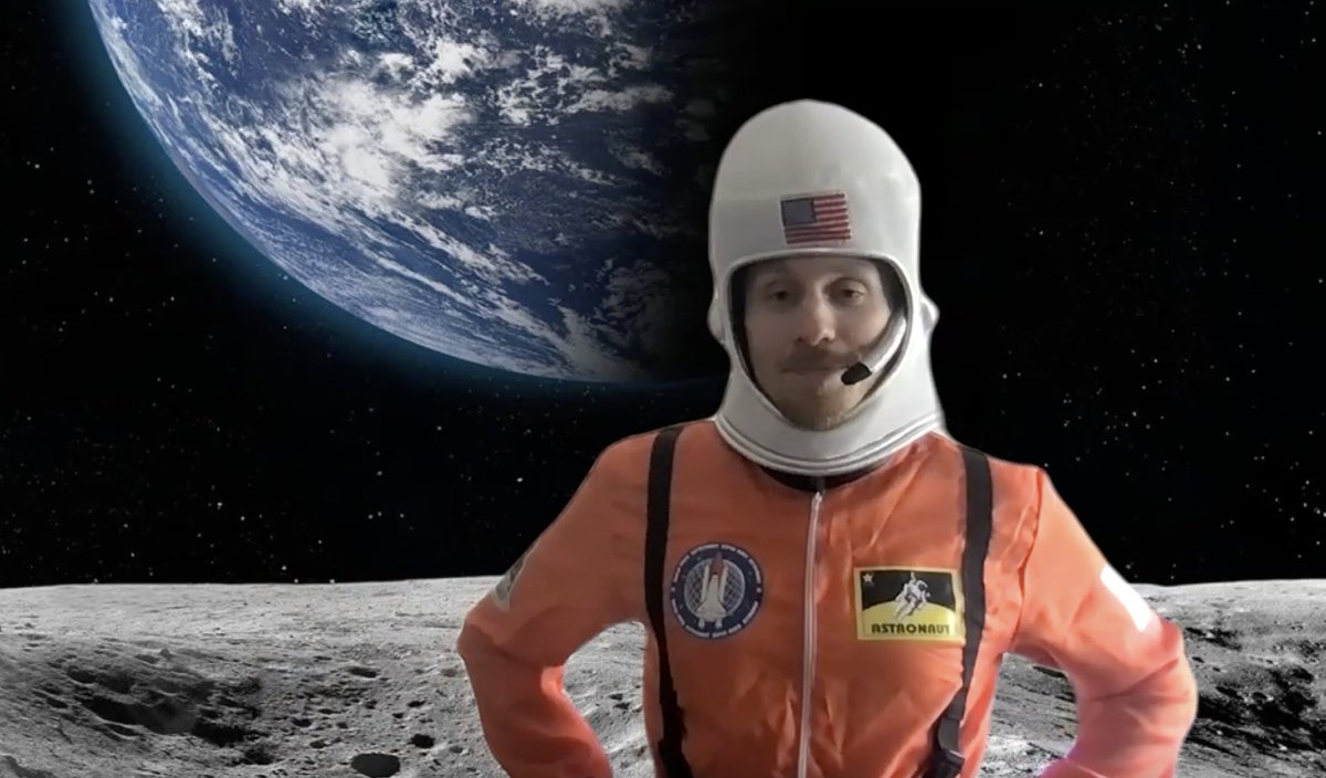 MyConversica's tweet image. It&apos;s here! Join #Conversica for our #RevenueRevolution livestream, happening here: conversica.brandlive.com/Conversica-Rev… 
#ConversationAutomation #RevenueDigitalAssistant #livestream