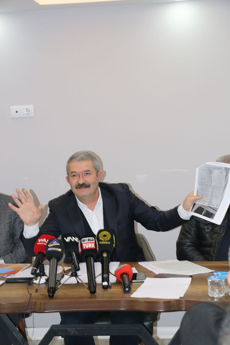 Mavi liste adayı Takva’dan belgeli açıklama! vansokakhaber.com/haber/2032-mav… <a href="/NecdetTakva/">Necdet Takva</a> #vanmaviliste