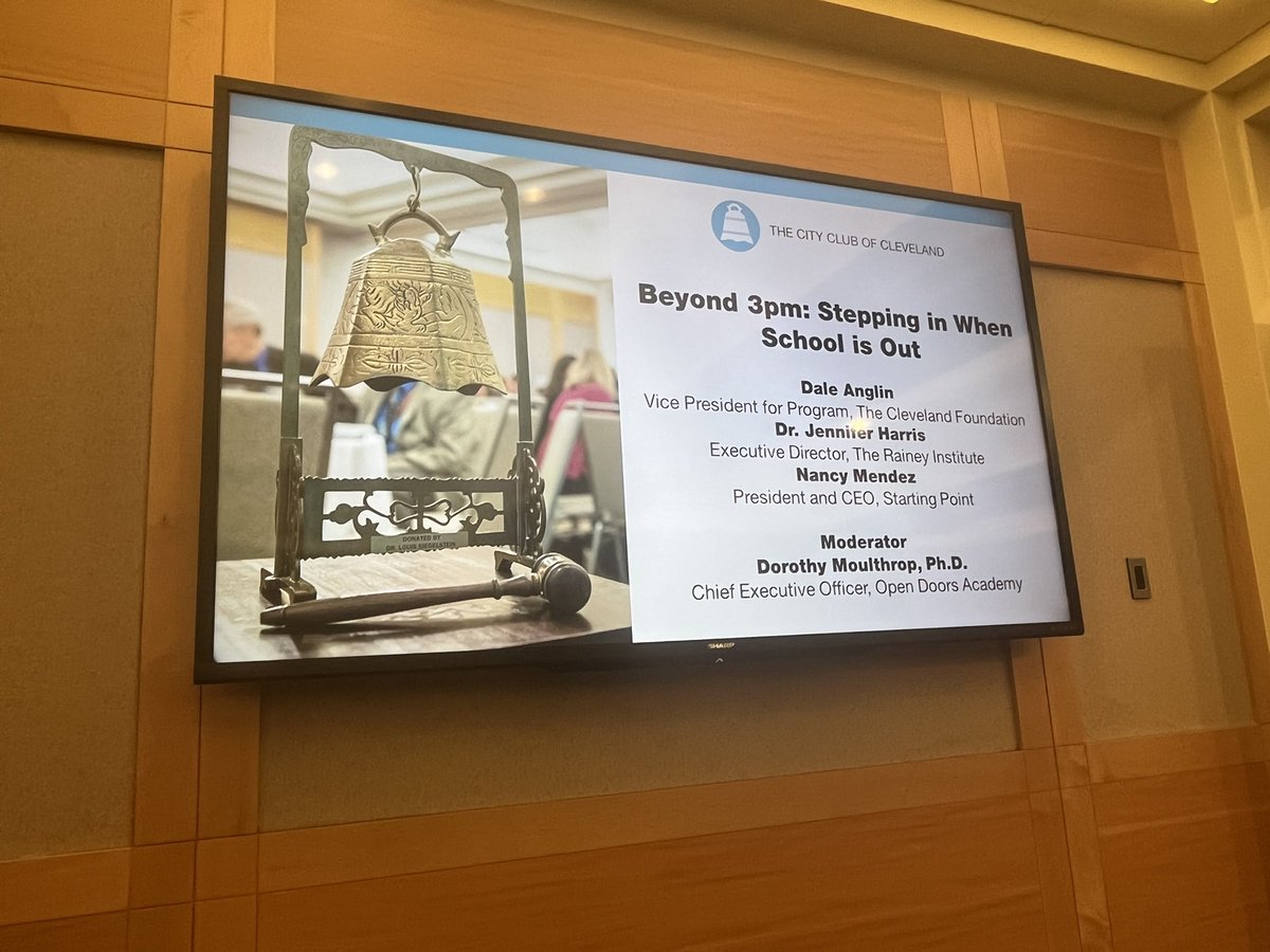 ErinD_PNC's tweet photo. “Never take your foot off the gas”. An important conversation about out-of-school time @CityClub today. Thanks @RaineyInstitute, @StartingPointOH, @CleveFoundation and @ODA_CLE for your perspectives. Our future depends on supporting our young students achieve great things. https://t.co/UZrGDJzM8i