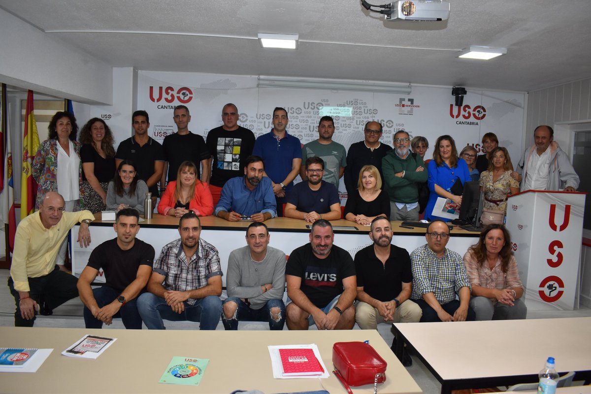 Acaba un día de #Formación denso y provechoso. Nuestros cuadros satisfechos por los conocimientos adquiridos gracias a <a href="/AccionsindUSO/">Acción Sindical USO</a> y el excelente ponente Pablo Trapero. Gracias!! #USOSinduda #USODaElPaso