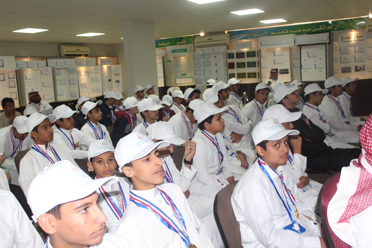 #تعليم_تبوك ينظم معرض الأولمبياد الوطني للإبداع العلمي #إبداع 

edu.moe.gov.sa/Tabuk/MediaCen…