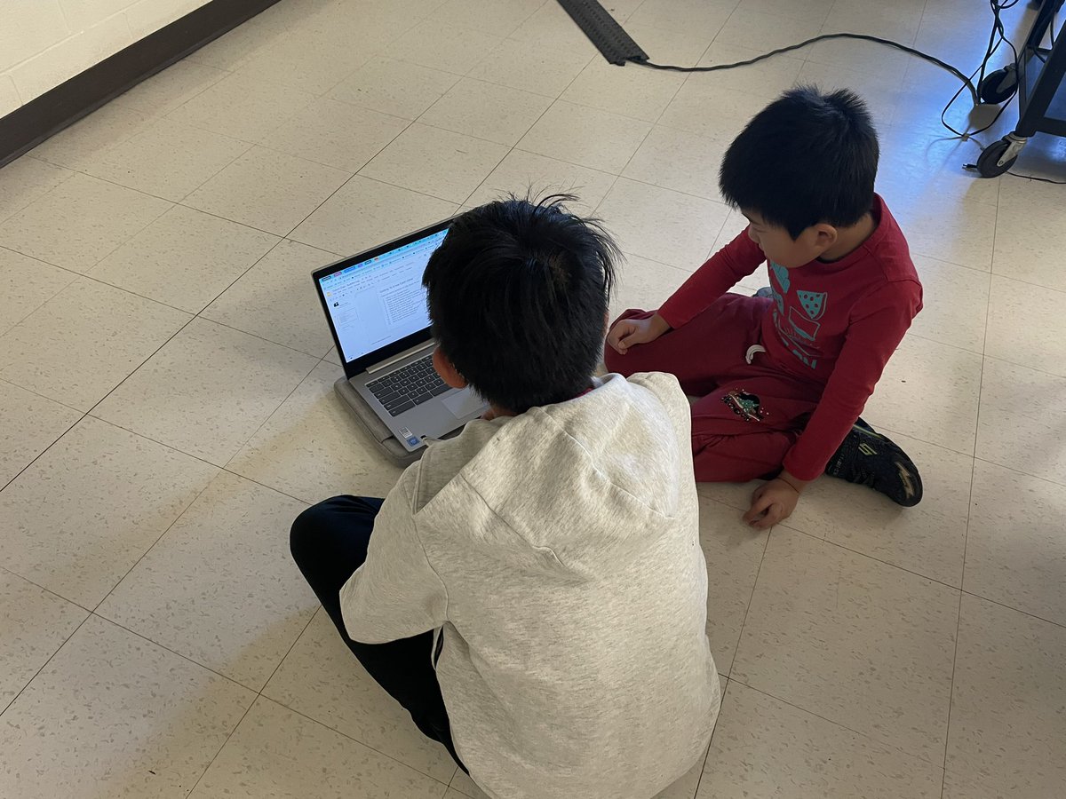 My Grade 2s and 3s had so much fun meeting their Grade 7 and 8 buddies for the year today! ❤️ They spent the morning learning about each other’s interests, likes, and favourite things.