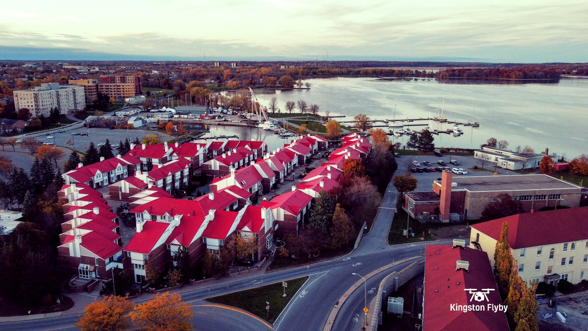 Beautiful red rooftops of Frontenac Village condos @ Place D'Armes #ygk #drone #photography