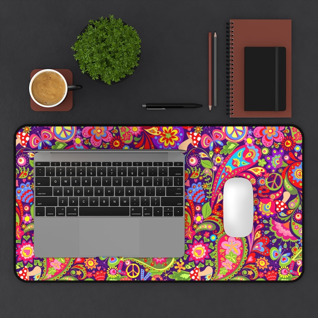 Totesi3's tweet image. Neoprene XL Desk Mat - Hippie - Flower Power  -  Desk Accessories  - Modern Desk Decor tuppu.net/a9a52b09 #TotesiDesign #Etsy #LargeMousepad