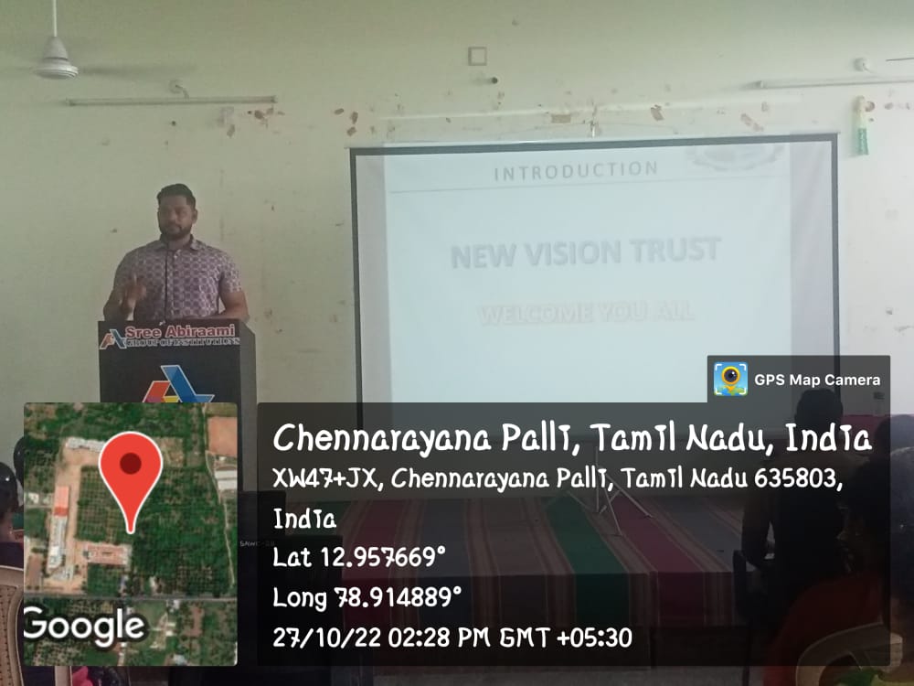 Mujahid_Akber's tweet photo. Women empowerment cell, Cyber crime &amp; Pocso awareness at Sree Abiraami Arts and Science college -
#cyber #woman #awareness #cybersecurity @SouthZoneTNpol @VellorePolice @sp_tirupathur @Cyberdost @tnpoliceoffl https://t.co/FZOJiqt2Gu