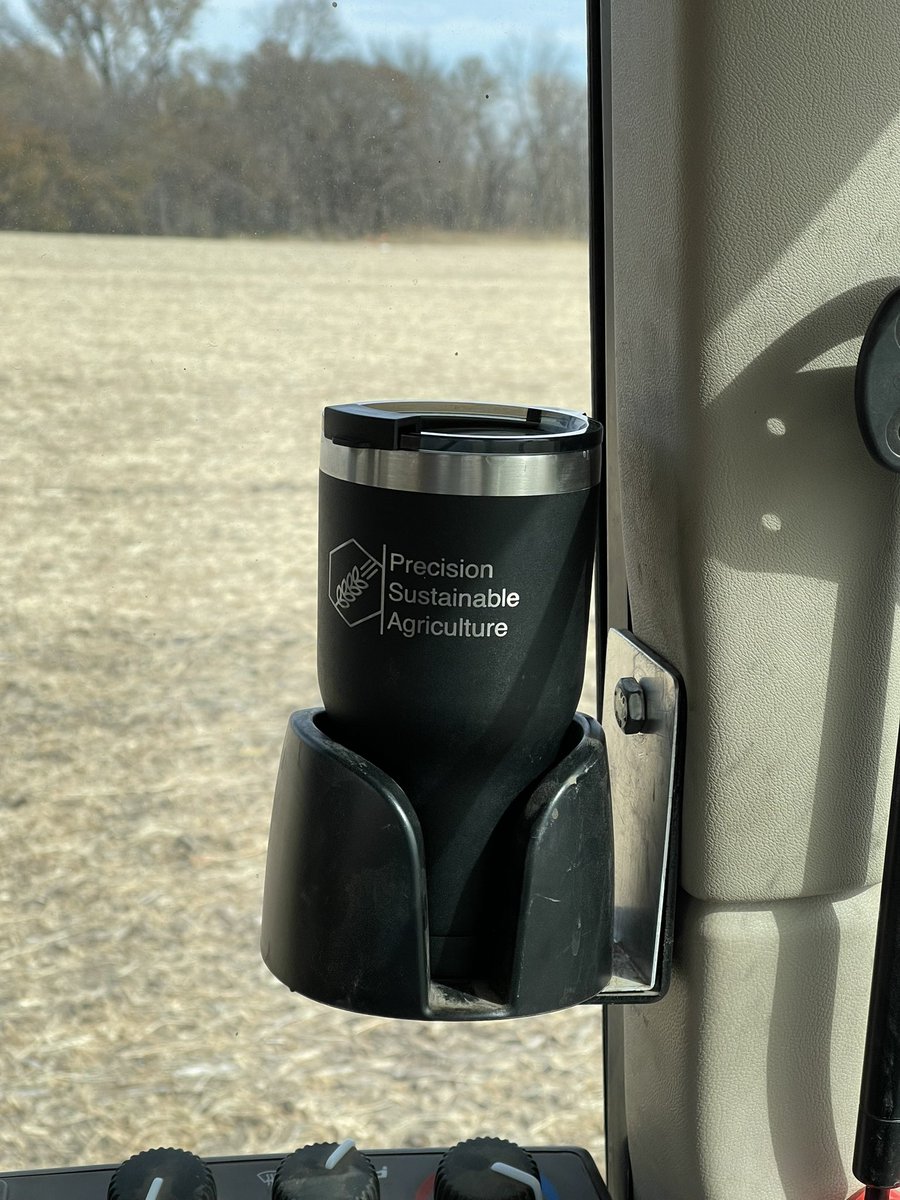 soilsdiva (@soilsdiva) on Twitter photo Cover crop planting selfie time, and peep the <a href="/PSA_Network/">Precision Sustainable Ag</a> coffee cup! Planting good old #cerealrye #covercrop today in 2 studies in Geary Co KS Cover crop planting selfie time, and peep the <a href="/PSA_Network/">Precision Sustainable Ag</a> coffee cup! Planting good old #cerealrye #covercrop today in 2 studies in Geary Co KS