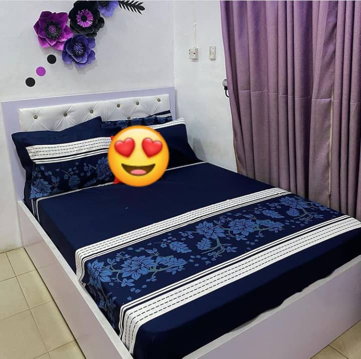 comfyhomebeddin's tweet photo. Who is your bedsheet plug again?🥰. He got the blue bedsheet and he will be recommending.. 

Let's beautify your bedroom🥰
Price range 4500 to 5500
#Onlinetradefair 
#Askforvendor 
@_DammyB_ @__Arike__ @Jomilojju @Wellsvocals https://t.co/29br9IUB3w