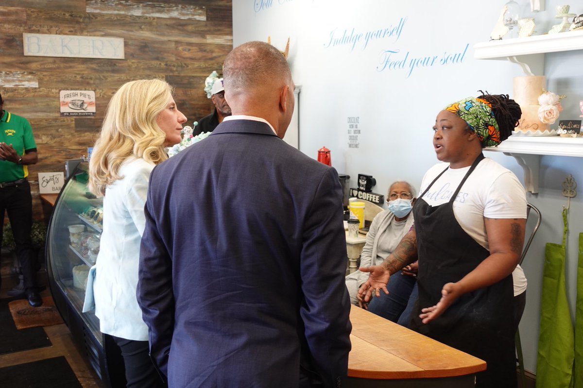 Next stop on our Prince William Small Business Tour! We swung by Soul Cakes by Tanya in Woodbridge to discuss how our work for bakeries — like Tanya’s — helped them make it through the pandemic, as well as how we are making sure family-owned businesses can continue to grow.