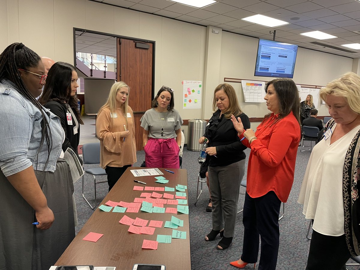 K12_transformed's tweet photo. Engaging conversation about what we can do as a community of educators to better support new teachers and their mentors. @MonicaSatue led this process with skill! @ic4edprep @US_PREP @CTAPPTX https://t.co/fB9hHoQlIg