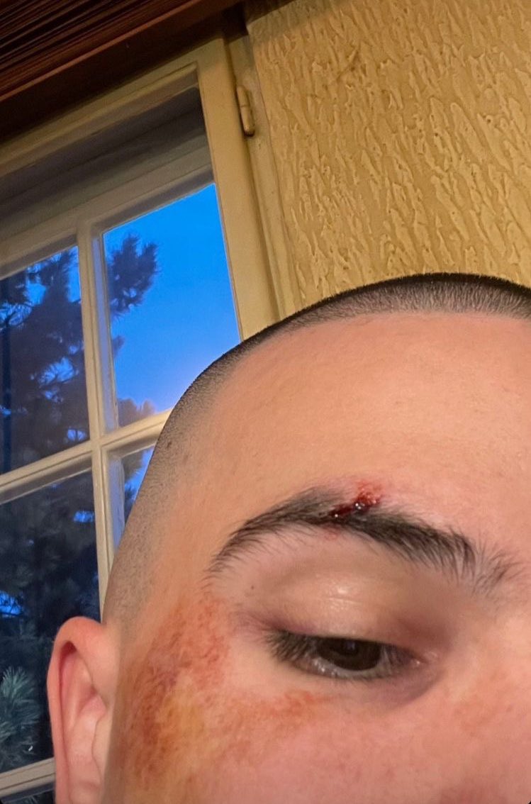 minha rotina consiste em treinar, fumar, aprimorar manobras de skate e fazer merda #𝗕ama𝗥outine