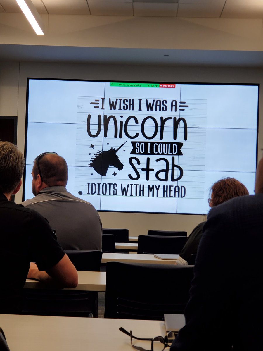petethehero's tweet photo. Giggle  #r10cyberforum22 https://t.co/h4G108eO26