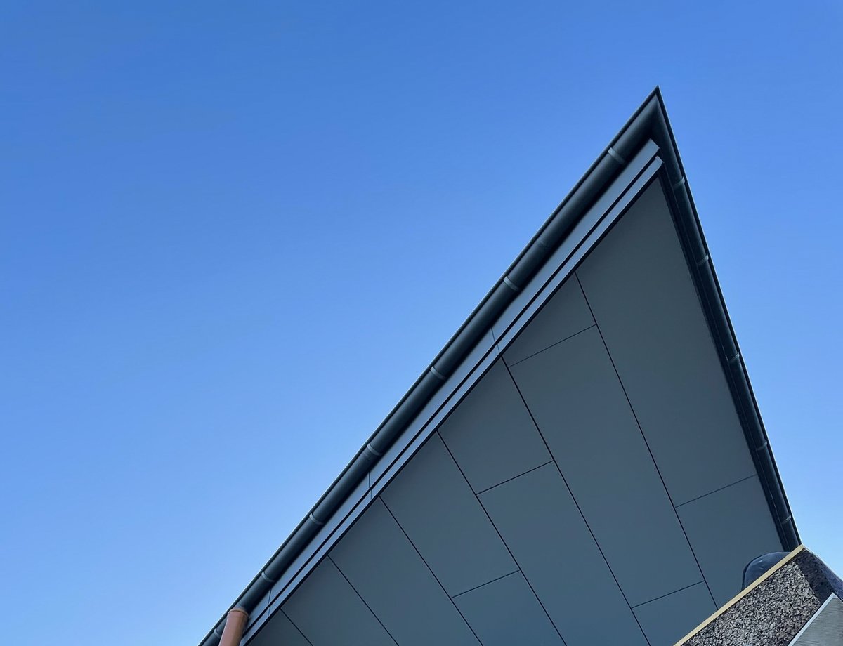WMA_arch's tweet photo. Another Cork Harbour Passive House nearing completion https://t.co/UxY5zDKO9c #architecture #passivehouse #coastalarchitecture #flyingroof #lowcarbon #jutehemp #ggbs #energyefficiency #futureproof https://t.co/pLxLKhAr3v