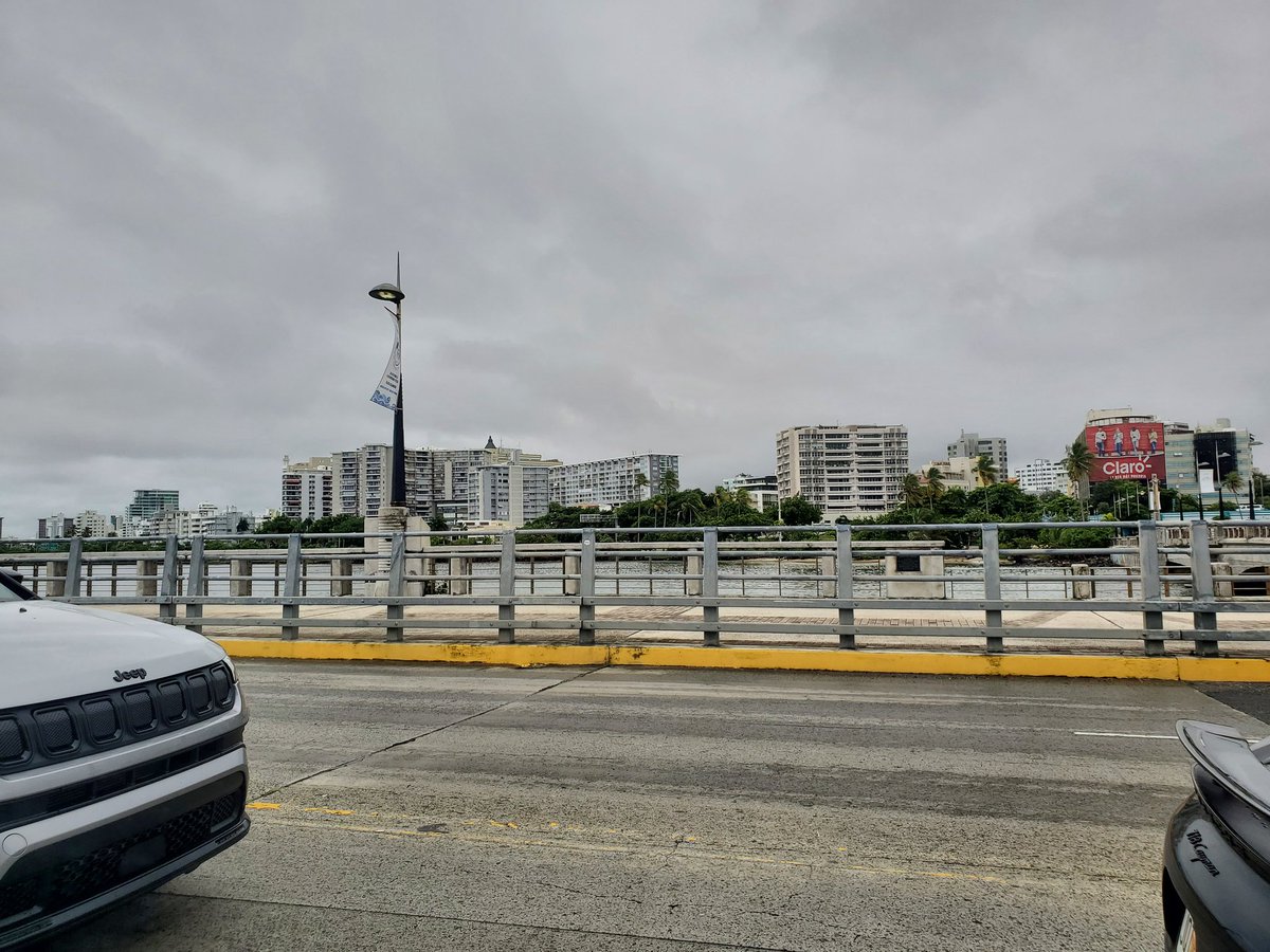So rainy in San Juan right now 😶‍🌫️