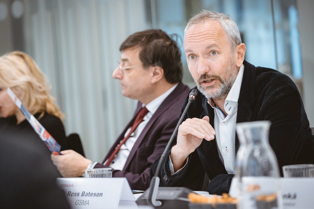 GSMAEurope's tweet photo. The recent #GSMAconnected event focused on European spectrum policy, including 
📶 #5G evolution in the EU
📚spectrum policy requirements
📈EU investment climate 
〰️what we can expect from the new RSPP 

Take a look 👇
https://t.co/Ef32o6IwwR https://t.co/kzYaYiCOfI