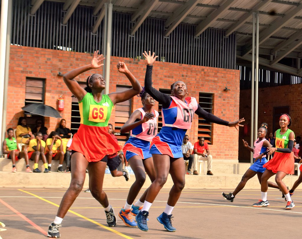 NetballUpdates1's tweet photo. #ThursdayNetball #Game3
End of Q1
KCCA 16-10 UCU
The game is at low intensity!
#UNSL #Kamwokya
@kayiirajackson @VBugerere @UgandaNetball @SheCranes1 @CeasorKing @PlasconUganda @ucu_sports https://t.co/lVIRxccUIL