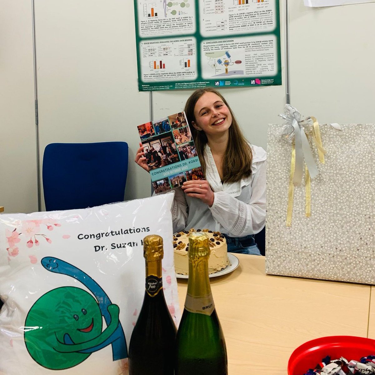 I did it! I succesfully defended my PhD thesis <a href="/UoEBiosciences/">Exeter Biosciences</a> @GW4BioMedDTP
Thanks to everyone who was part of the journey! I had an amazing time.