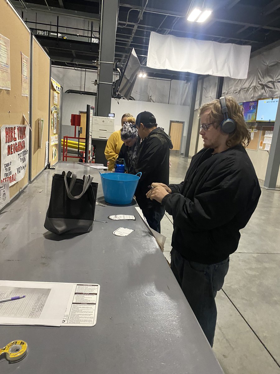 R.I.P… make sure to let those unsafe habits die. We asked our #UPSERS some unsafe habits that’s they are going to let die. 🪦👻 #UPS #safetyfirst #PRELOAD #Safebychoice