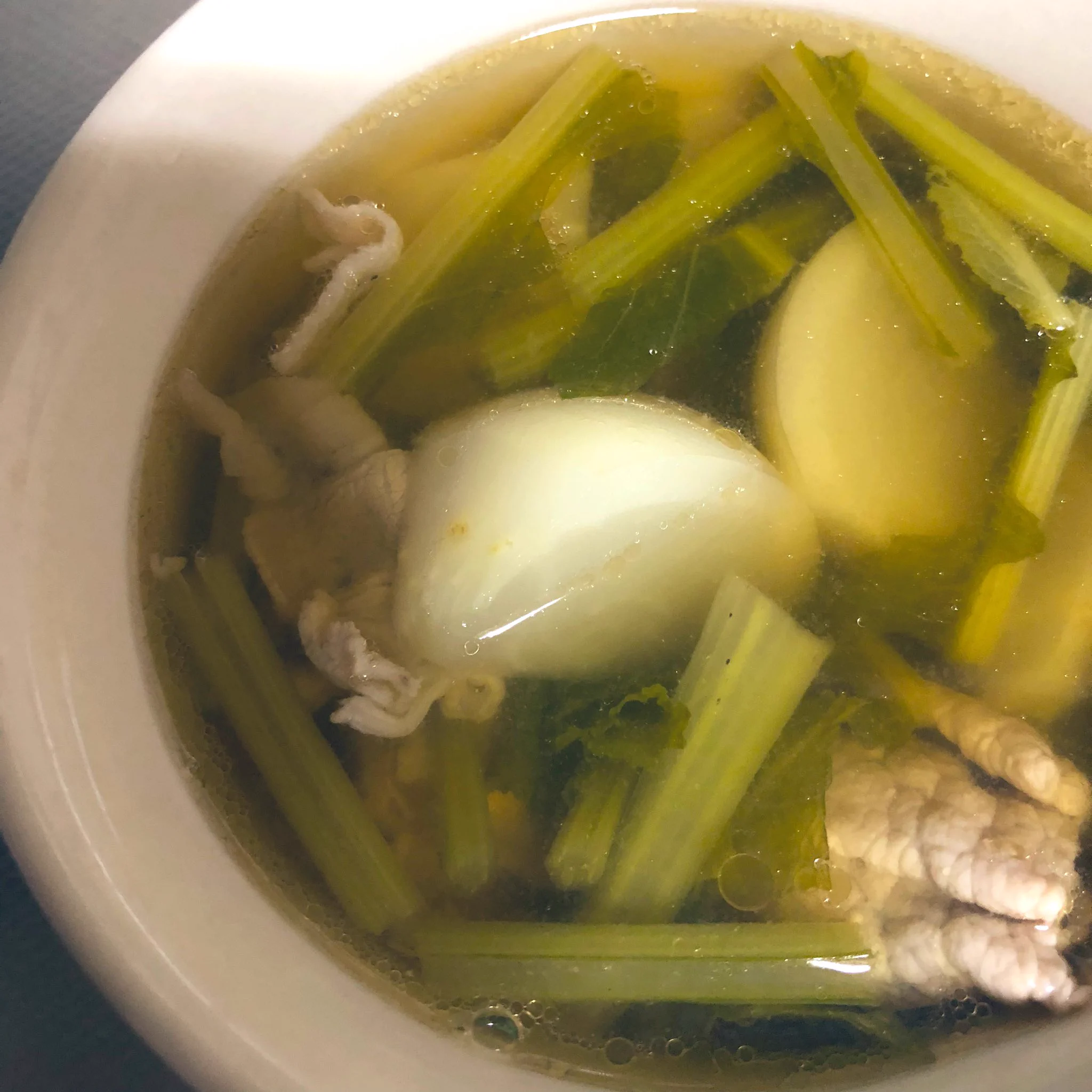 蕪でも染み染み！
秋は炊き込み三昧🍠🍚
#土鍋
#さつまいも🍠
#炊き込みご飯  