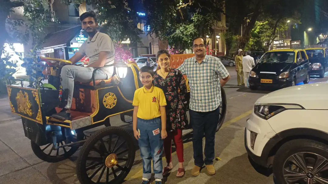 Khaki_Tours's tweet photo. The Nadkar family came all the way from Airoli to experience a #FortByVictoria heritage ride with us. Young Sharvil, all of age 10, was especially excited to see the places he had come to know through the Gosht Mumbaichi series. https://t.co/gWBNYwds9Q