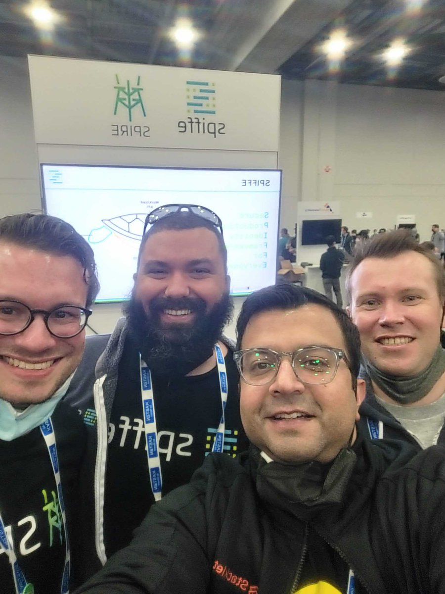 Hey, #KubeCon, drop by <a href="/SPIFFEio/">SPIFFE</a> #SPIRE booth to learn about the recently graduated projects 🎓 🎓 and meet the maintainers and contributors.