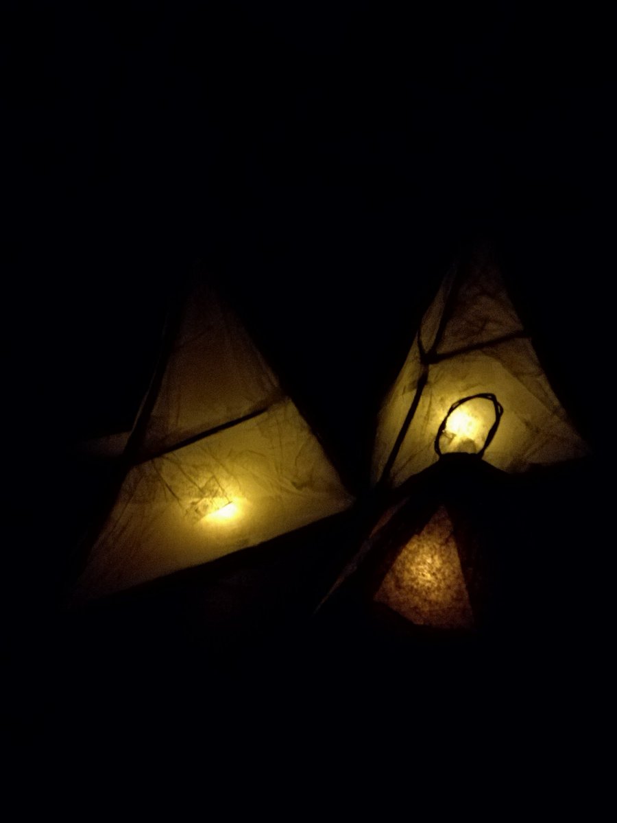 euterpesequence's tweet image. #Ysbrydnos #Oupire  @SteveMoyes n Anna Savage, lantern procession 31st October, 6.30pm, Riverbank Cafe, Tregaron to Ffynnon Garon well @ffynhonnau , bring your own lanterns, afterwards #improvised cello, flute, drone-hash @TyCerdd_org @ImproviserWales @soundandmusic @celfgolwg