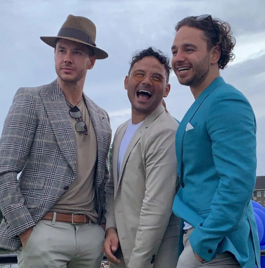 Brothers 💙  <a href="/ScottySpecialRP/">Scotty Thomas</a> <a href="/JasonGrimshaw__/">𝙅𝙖𝙨𝙤𝙣 𝙂𝙧𝙞𝙢𝙨𝙝𝙖𝙬</a> <a href="/jasongrimshaw10/">🚙 Jason Grimshaw 🚙</a>