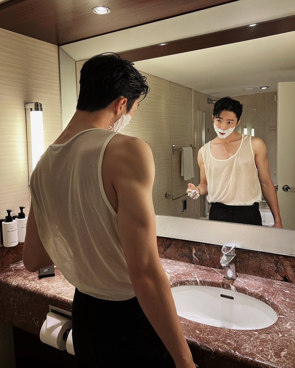 park_yury94's tweet photo. good morning~? https://t.co/iSJ6qiKzBr