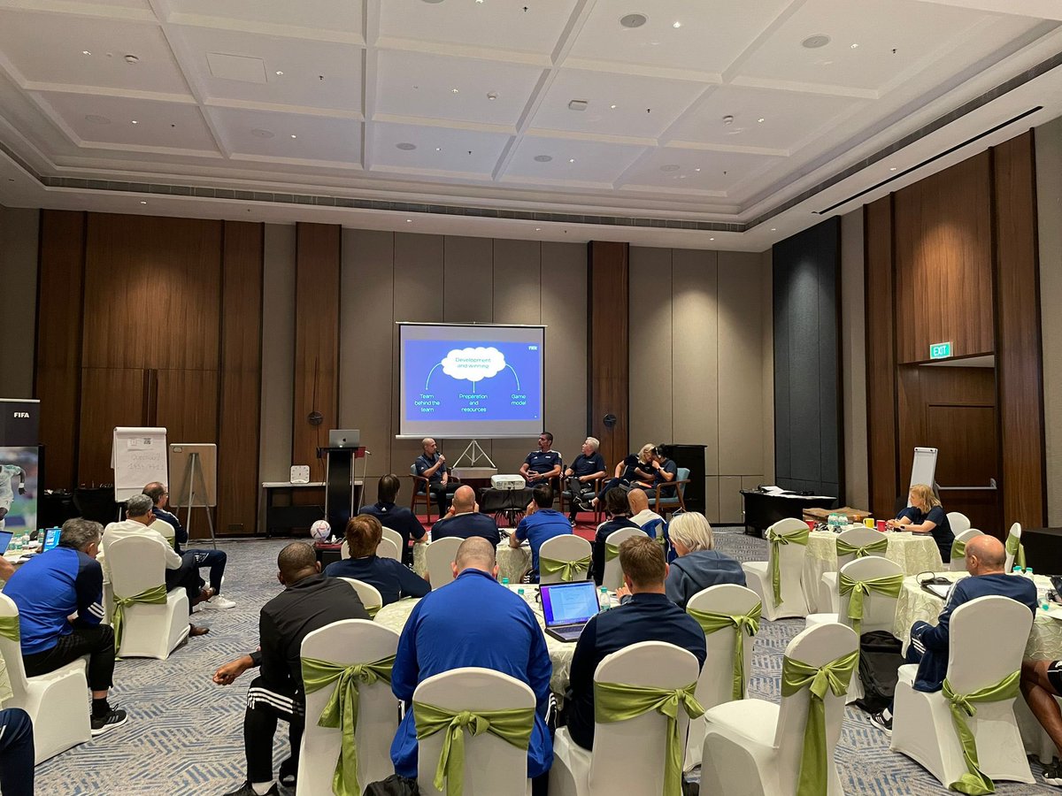 The <a href="/FIFAcom/">FIFA</a> Technical Group (Anna Signeul , <a href="/TomSermanni/">Tom Sermanni</a> @lisafallonsport , Monica Vergara, Harry Lowe , @C_Loxston , <a href="/EllsStonell/">Elliott Stonell</a> ), Presentation to our FIFA High Performance Specialists and Talent Development Scheme together with the  Regional Technical Consultants!