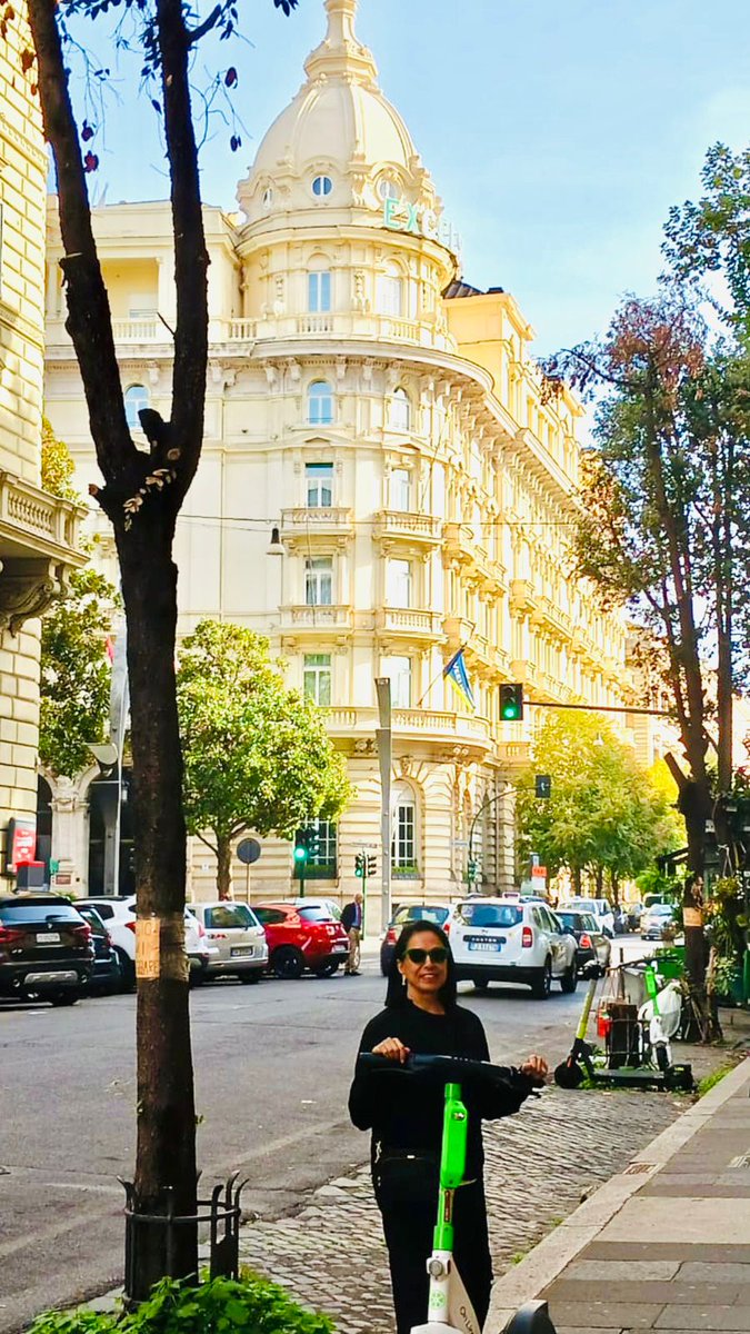 BawaHemi's tweet photo. When in Rome!
The sheer joy of a vacation and the childlike excitement to explore is still unparalleled for me. Here I am, in what I believe to be one of the most beautiful cities in the world, enjoying every minute of my holiday!

#holidaytime #rome #traveldiaries https://t.co/QHXqCT7aPA