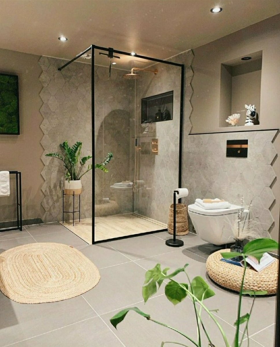 This bathroom >>>