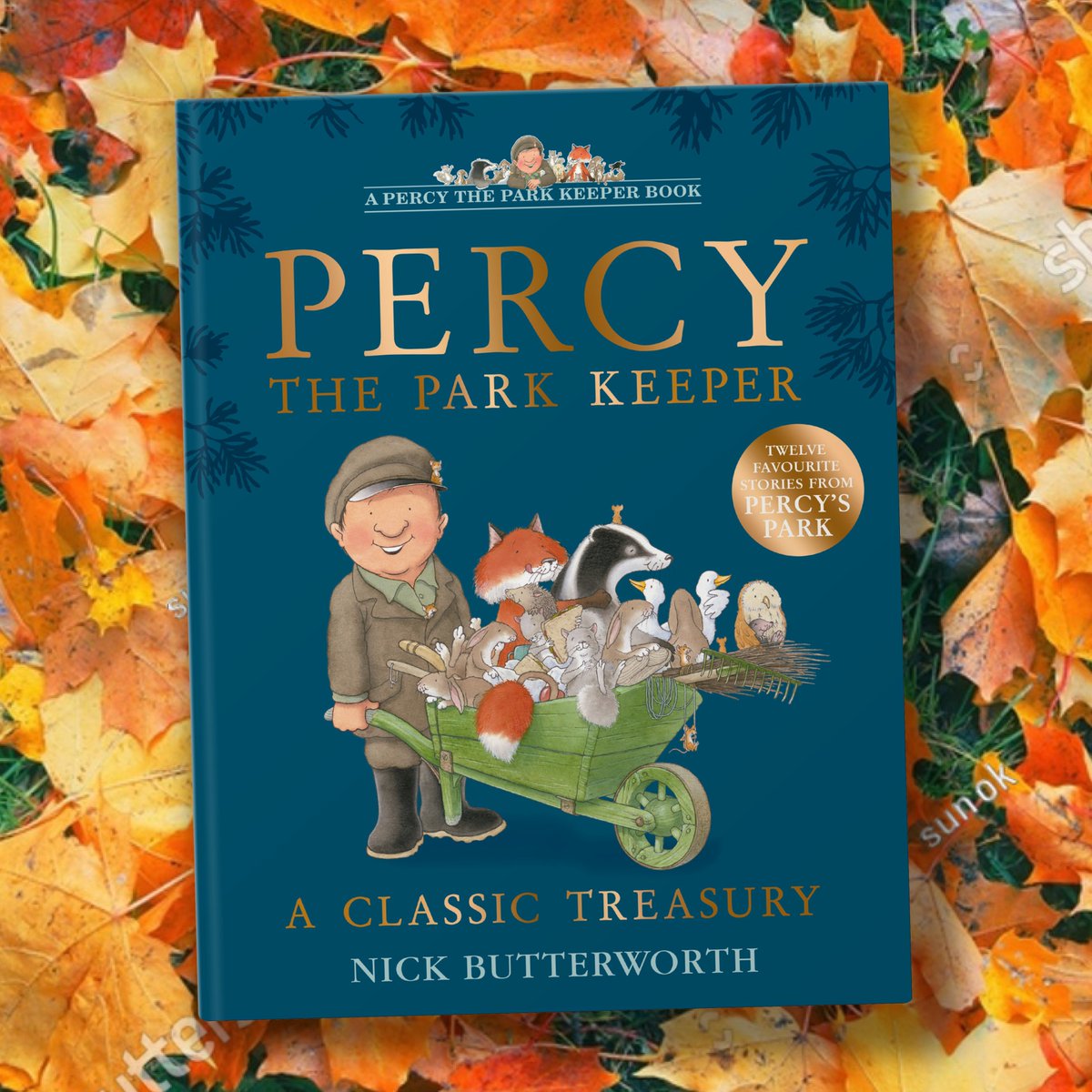HarperCollinsCh's tweet photo. It’s publication day!
The gorgeous Percy The Park Keeper ‘A Classic Treasury’ has arrived! 🍂
Also, discover the brand-new board book edition of #OneSnowyNight ❄️
Plus - a gorgeous collection of endearing quotes from Paddington. The perfect gift for loved ones! https://t.co/Bd3ZFhwqLI
