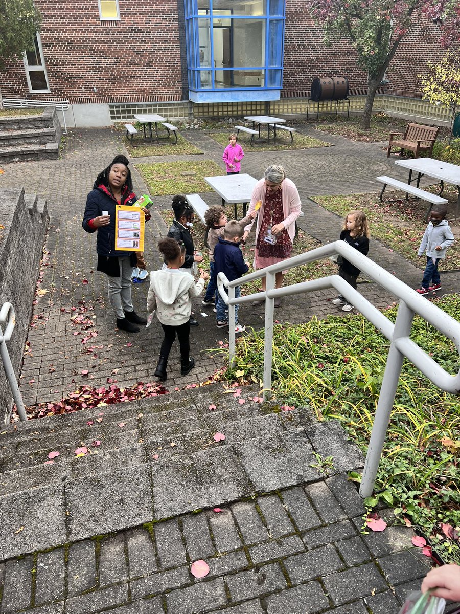 Sophia Burden tweet media