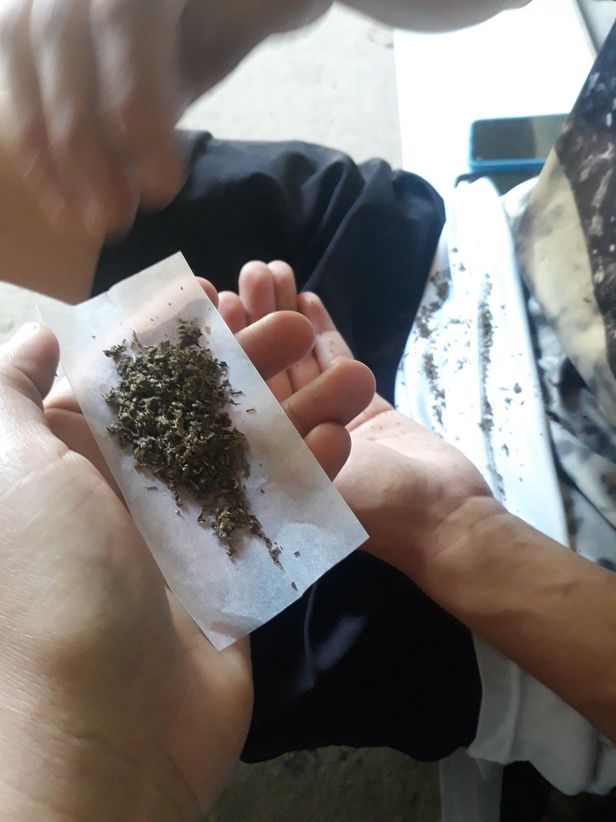usudaweed's tweet photo. Momentos de dor: https://t.co/a7HHdNldbA