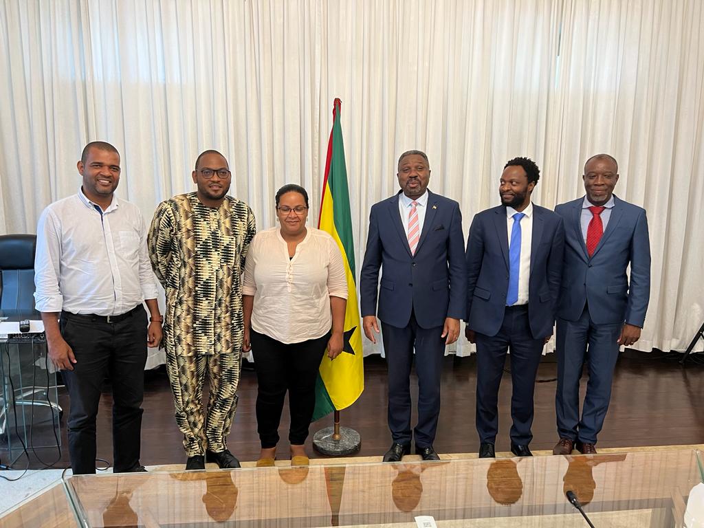 DodeHeim's tweet image. Audience UNESCO/FPMA avec SEM Jorge Bom Jesus, PM Sao Tomé et Principe. 
Heureux des fructueux  échanges autour de l’Appel à l’action de Ydé et l’impératif de l’élaboration de la liste indicative et de l’inscription d’un premier bien au patrimoine mondial. 
#UNESCO 
#FPMA