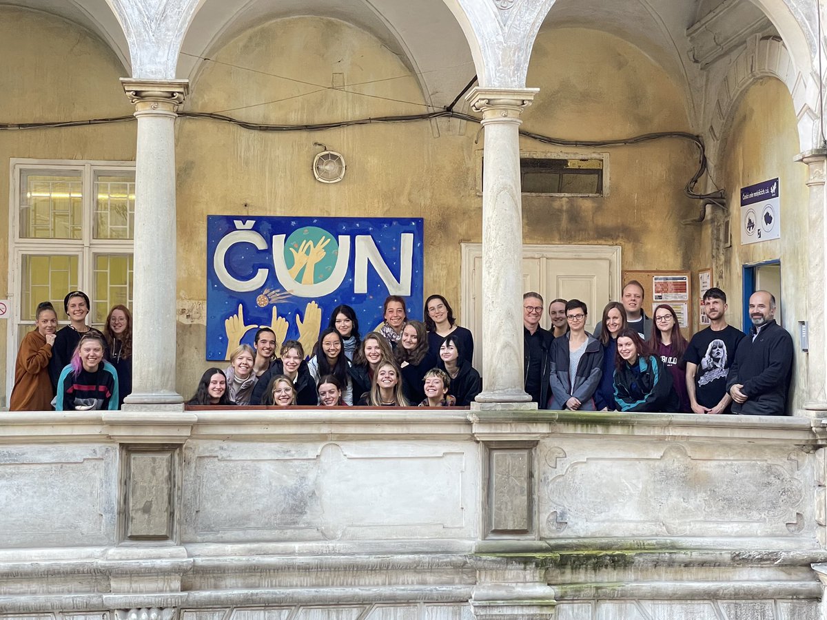 Deaf Studies, Sign Languages & Interpreting Berlin (@deaf_studies) on Twitter photo Last day at Czech Deaf Association (cun.cz). Great insight into the Czech Deaf communities. Many thanks for everything, especially to <a href="/radi_novakova/">Radka Novakova</a>, <a href="/CharlesUniPRG/">Charles University</a>! <a href="/HumboldtUni/">Humboldt-Universität zu Berlin</a> Last day at Czech Deaf Association (cun.cz). Great insight into the Czech Deaf communities. Many thanks for everything, especially to <a href="/radi_novakova/">Radka Novakova</a>, <a href="/CharlesUniPRG/">Charles University</a>! <a href="/HumboldtUni/">Humboldt-Universität zu Berlin</a>